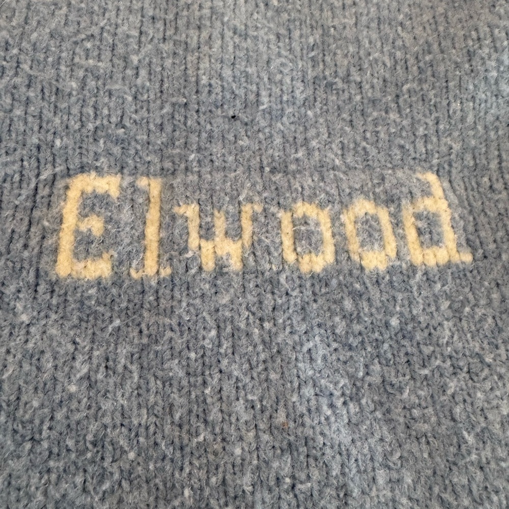 Elwood sweater. Large - Picture 2 of 7